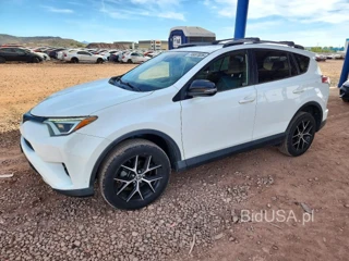 TOYOTA RAV4 SE