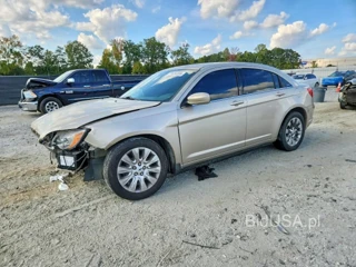 CHRYSLER 200 LX