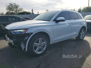 AUDI Q5 E PREMIUM 55