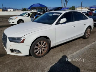 AUDI A4 PREMIUM