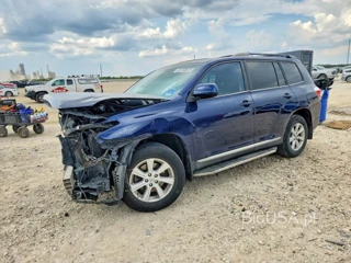 TOYOTA HIGHLANDER SE