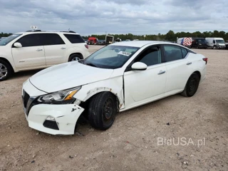 NISSAN ALTIMA S