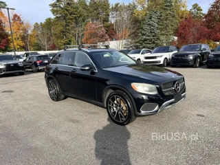 MERCEDES-BENZ GLC 300