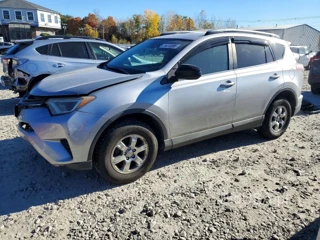 TOYOTA RAV4 LE