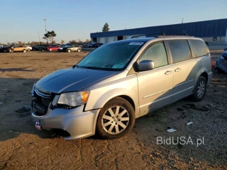 CHRYSLER TOWN & COUNTRY TOURING