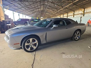 DODGE CHALLENGER SXT