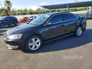 VOLKSWAGEN PASSAT SE