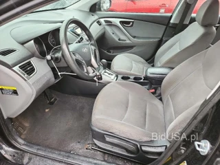HYUNDAI ELANTRA GLS
