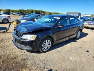 VOLKSWAGEN JETTA SE
