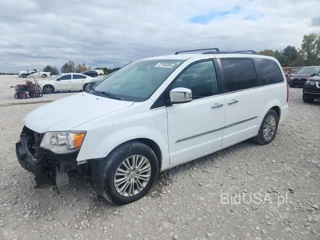 CHRYSLER TOWN & COUNTRY TOURING L