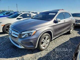 MERCEDES-BENZ GLA 250 4MATIC