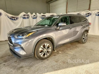 TOYOTA HIGHLANDER XLE