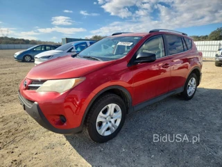 TOYOTA RAV4 LE