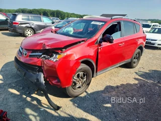 TOYOTA RAV4 LE