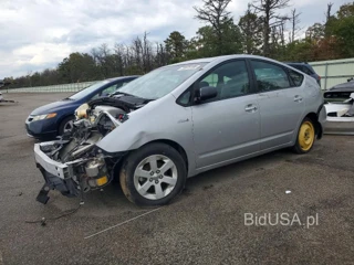 TOYOTA PRIUS BASE