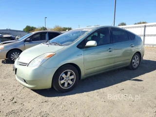 TOYOTA PRIUS BASE