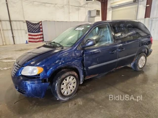 CHRYSLER TOWN & COUNTRY