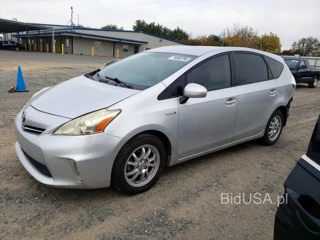 TOYOTA PRIUS V THREE