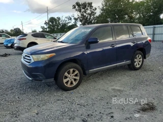 TOYOTA HIGHLANDER BASE