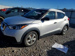 NISSAN KICKS S