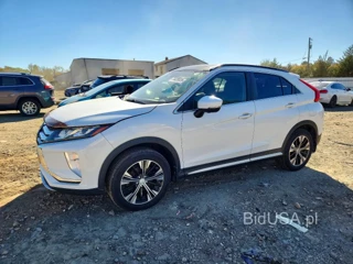 MITSUBISHI ECLIPSE CROSS SE