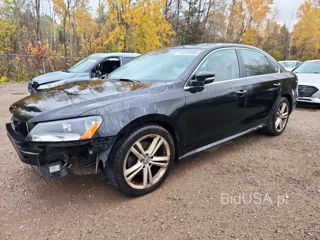 VOLKSWAGEN PASSAT SE