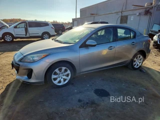 MAZDA 3 I