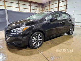 NISSAN VERSA SV