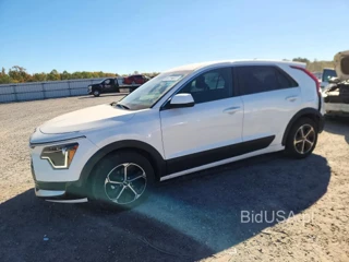KIA NIRO LX