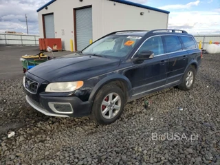 VOLVO XC70 3.2