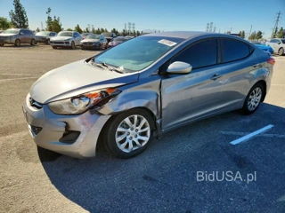 HYUNDAI ELANTRA GLS