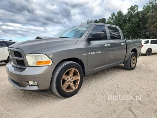 DODGE RAM 1500 ST