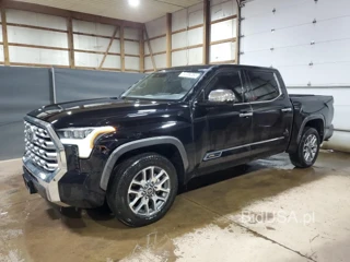 TOYOTA TUNDRA CREWMAX PLATINUM