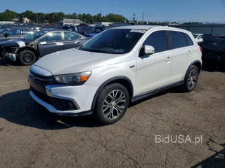 MITSUBISHI OUTLANDER SPORT ES