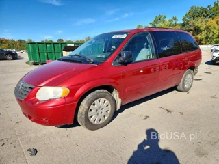 CHRYSLER TOWN & COUNTRY LX