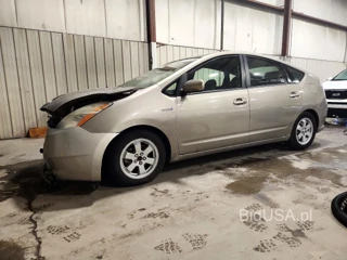 TOYOTA PRIUS BASE