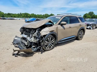 NISSAN PATHFINDER PLATINUM