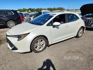 TOYOTA COROLLA HATCHBACK SE