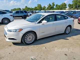 FORD FUSION SE HYBRID
