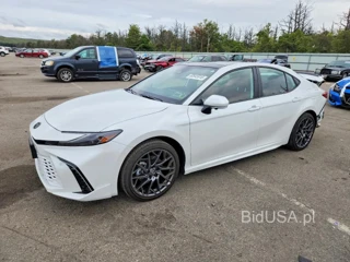 TOYOTA CAMRY XSE