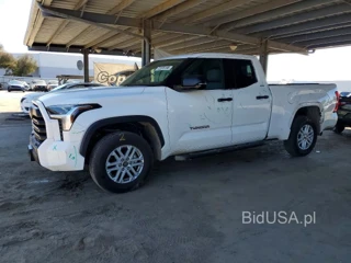 TOYOTA TUNDRA SR5