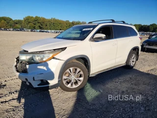 TOYOTA HIGHLANDER XLE