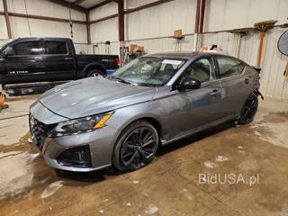NISSAN ALTIMA SR