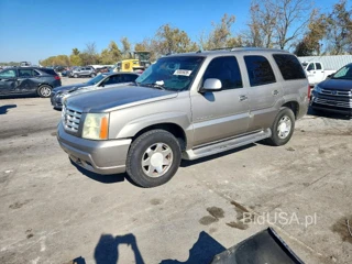 CADILLAC ESCALADE LUXURY