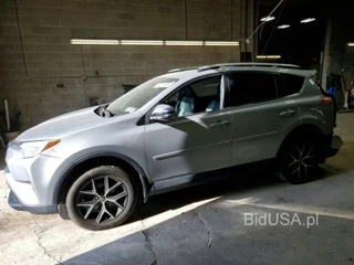 TOYOTA RAV4 SE