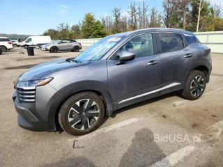 NISSAN KICKS SV