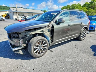VOLVO XC90 T5