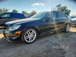 MERCEDES-BENZ C 300 4MATIC