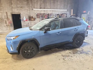 TOYOTA RAV4 XSE