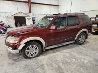 FORD EXPLORER EDDIE BAUER